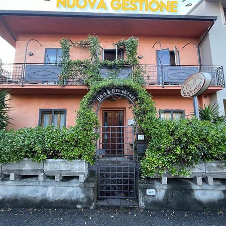 B&B La Casa Di Zia Lina モンスンマーノ・テルメ エクステリア 写真